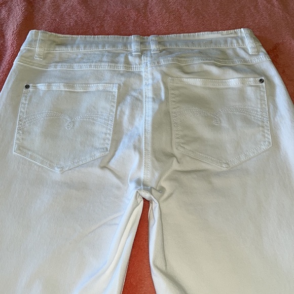 5 for $25 Quality Denim Jeans 12 Long. New! - Picture 8 of 10